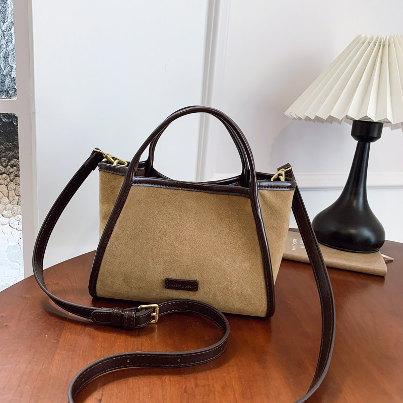 超火小包包女式2025新款秋冬小众磨砂翅膀包手提菜篮子单肩斜挎包,箱包皮具/热销女包/男包,通用款女包,淘宝优惠券,粉丝福利购,淘宝优惠卷