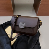 超火百搭斜挎包小众复古单肩腋下包 2025新款 今年流行爆款 包包女式