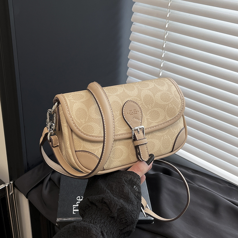 LAOYJA高级感休闲时尚印花小方包