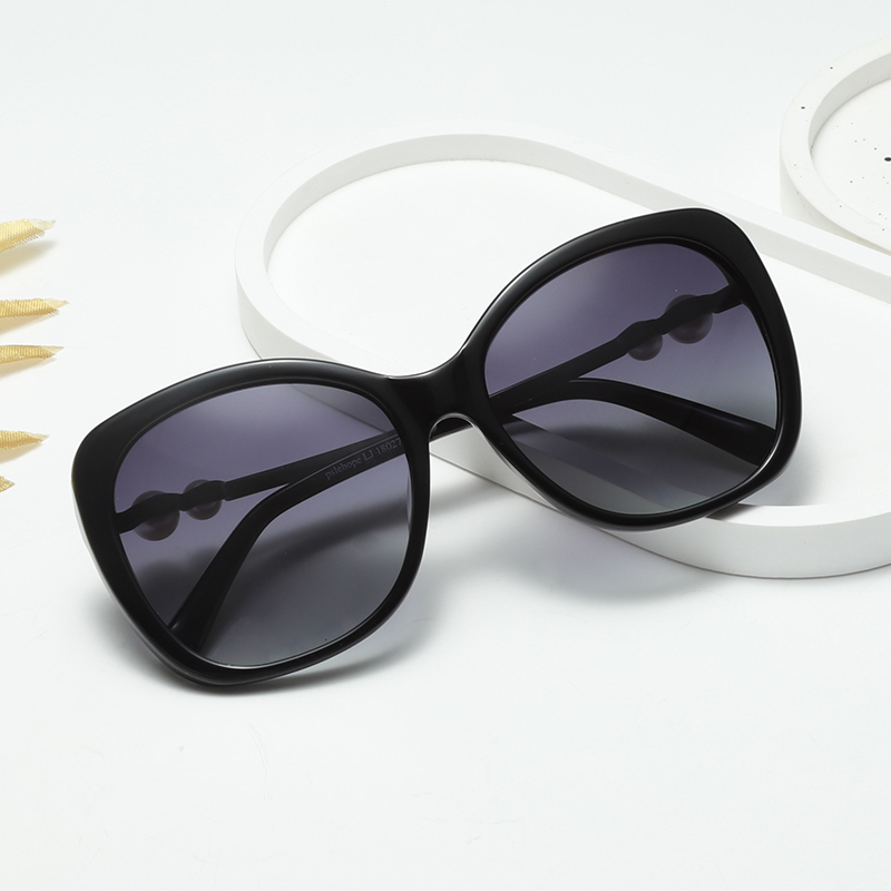 【小米粒专享】LJGOOD珍珠小香风时尚太阳镜18027