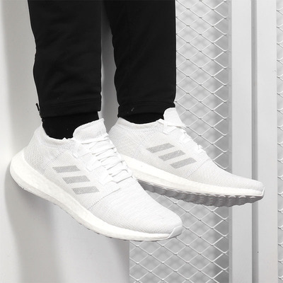阿迪达斯男女舒适运动跑步鞋