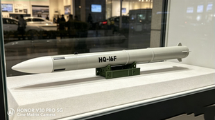 红旗16F中远程防空导弹模型摆件科普教育教学展示道具收藏纪念