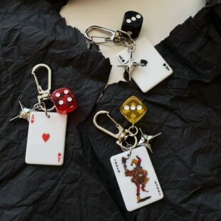 新款创意个性创意迷你扑克牌钥匙扣情侣礼物浪漫简约骰子串包挂件