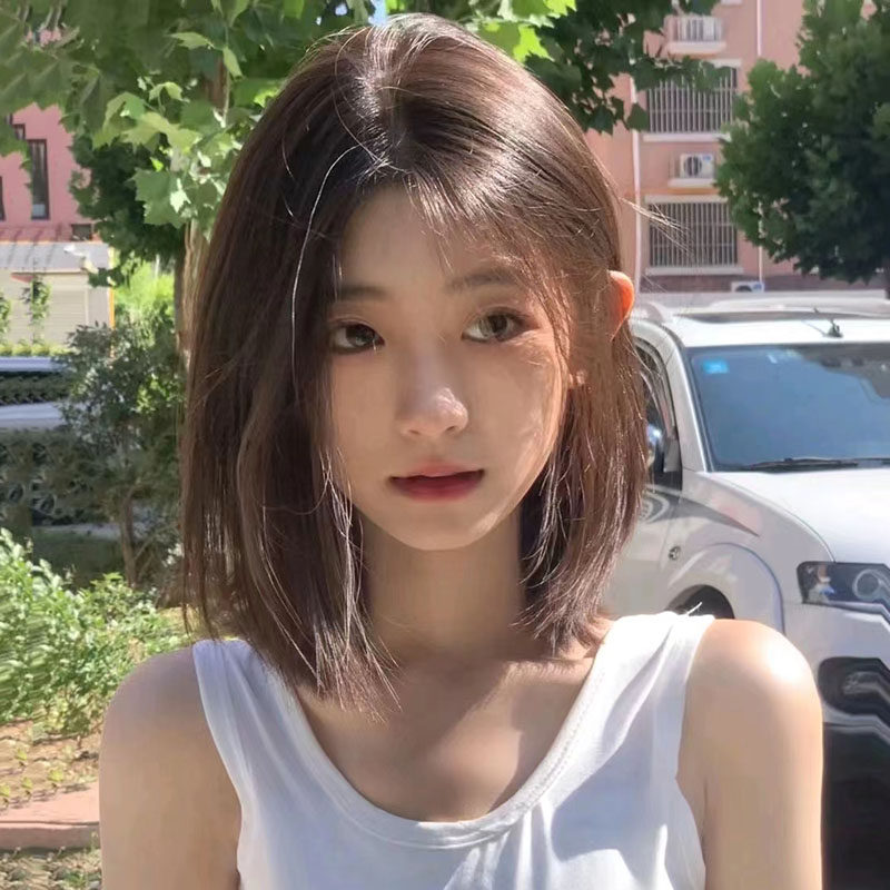 假发女短发网红同款中分刘海短直发全头套式自然轻薄甜美波波头