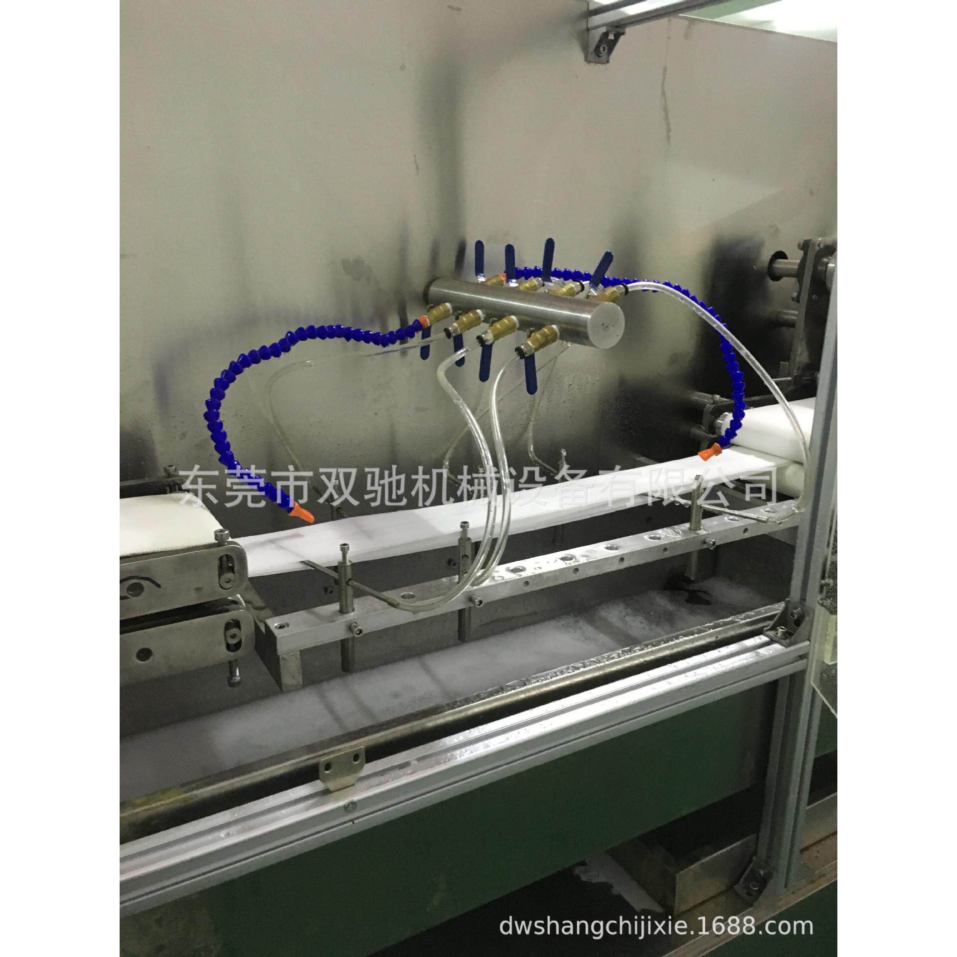 供应湿巾机无纺布80片湿巾机全自动湿巾机