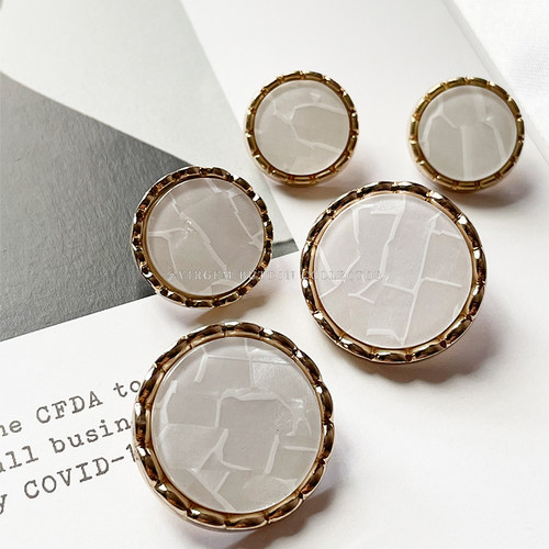 仿贝母齿边金属纽扣大衣外套扣