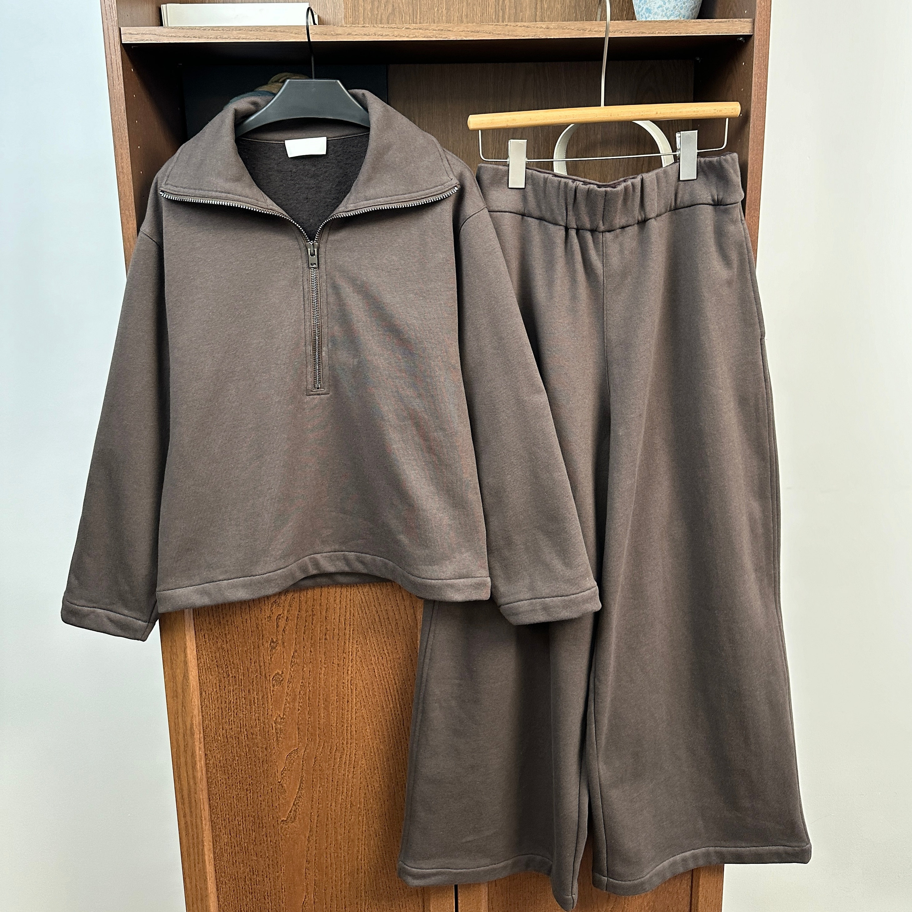 休闲卫衣+显瘦百搭阔腿卫裤