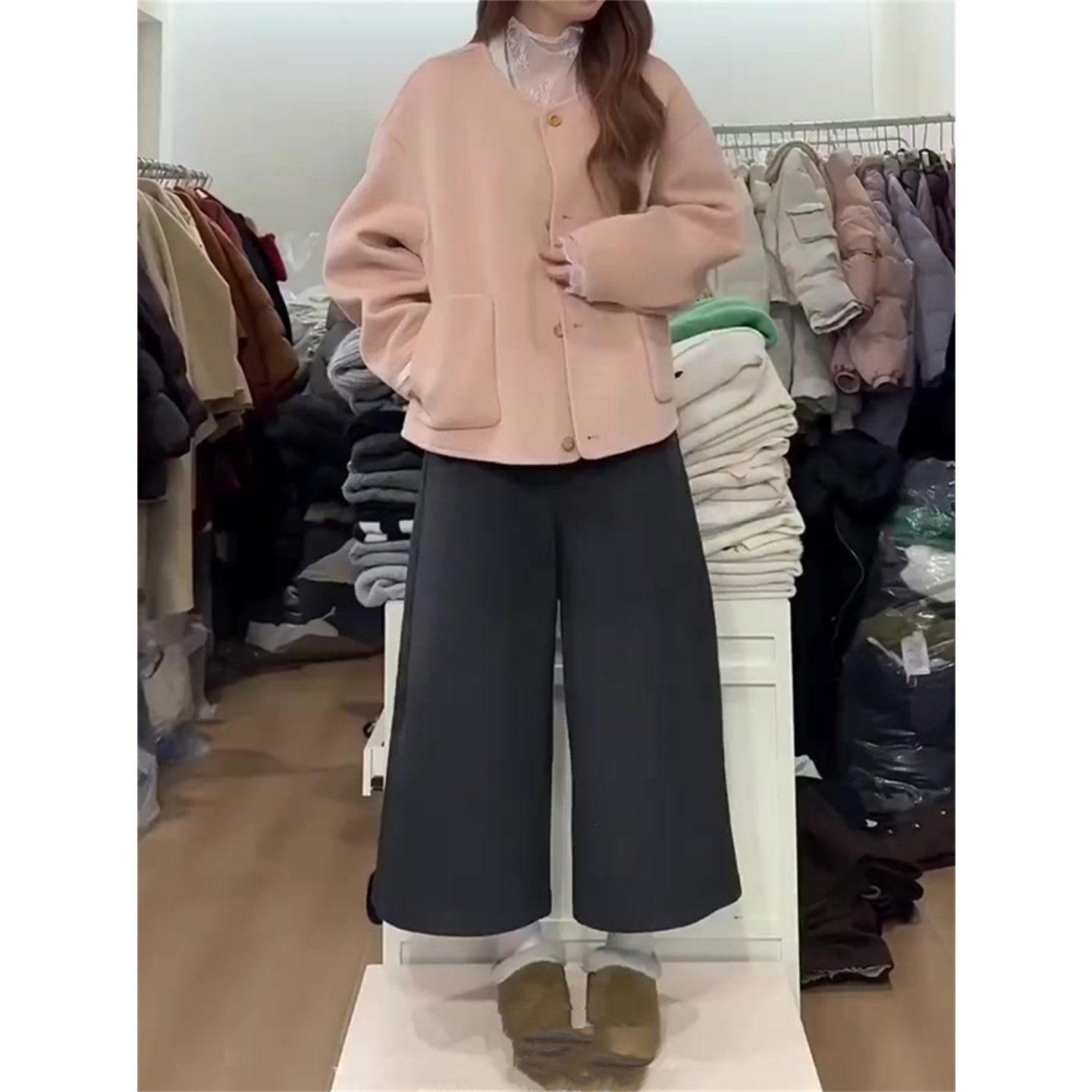 灰色毛呢加绒阔腿裤女秋冬小个子宽松直筒大码胖mm休闲七分西装裤