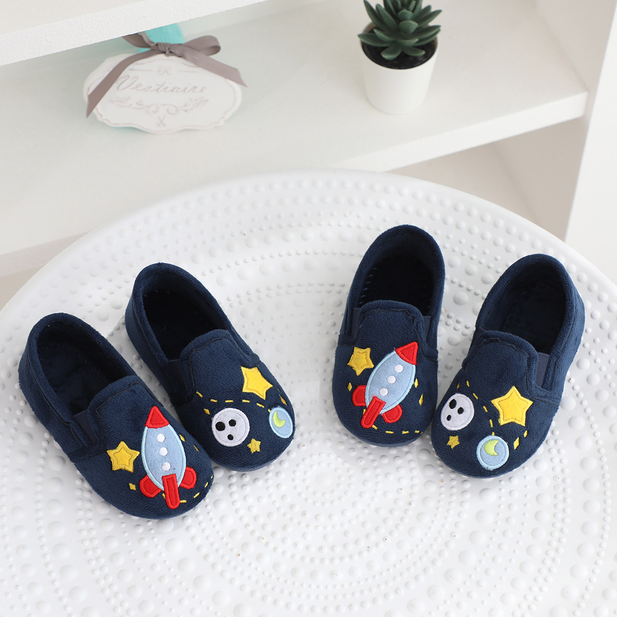宝宝家居拖鞋包跟软底防滑