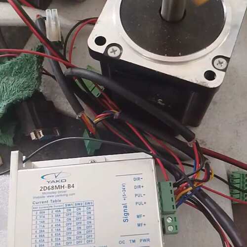 议价YAKO研控2D68MH-B4步进电机驱动器可维修