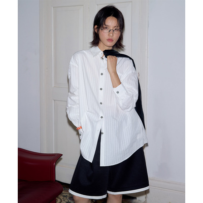 【7折特价不退货】UNITY MODE 解构肌理感暗条纹长袖衬衫女260100
