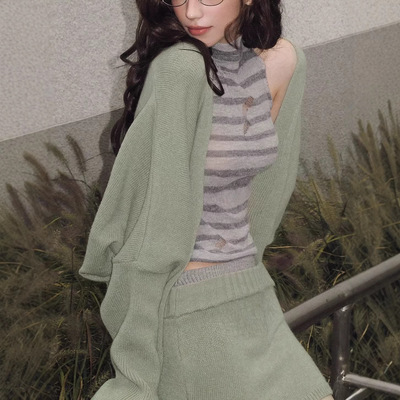 Bulletnini慵懒蝙蝠袖斗篷淡人高智开衫外套针织短裙毛衣套装