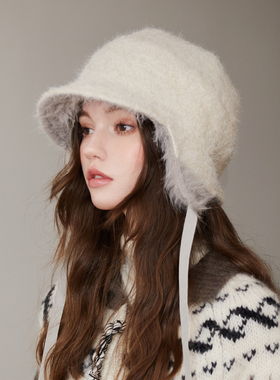 2025日系羊羔绒飞行帽男女冬季加绒加厚保暖雷锋帽白色护耳帽子潮