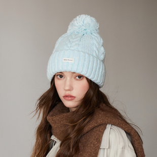 韩系甜美针织帽秋冬麻花保暖毛线帽冰蓝色厚款护耳可爱毛球帽子女