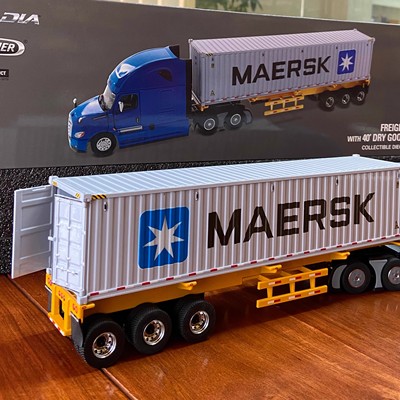 DM 150Freightliner CASCAD 111Tractor卡车模型71048