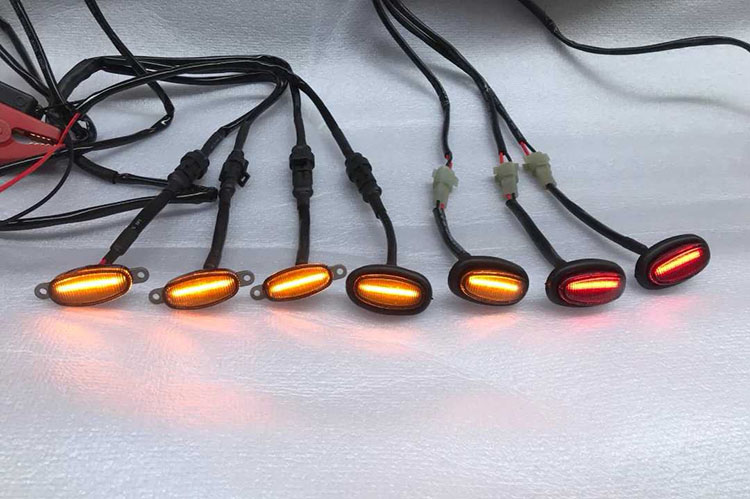 15-20款猛禽F150中网小黄灯熏黑小灯轮眉灯侧示宽灯中网灯改装件