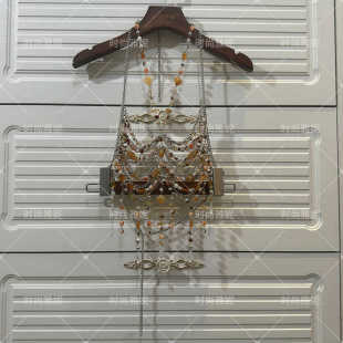 时尚 雅妮亚克力宝石露背背心性感挂脖内百搭镂空身体链小众潮流