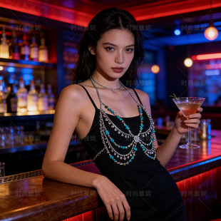 时尚 雅妮亚克力宝石挂脖百搭镂空身体链珍珠文胸性感斑斓珠抹胸女