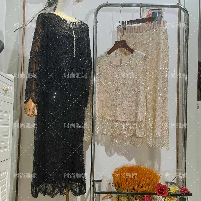 镶钻亮片上衣时尚雅妮半身小众