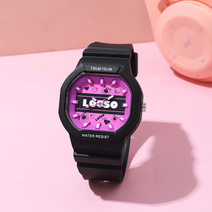 迪士尼卡通手表儿童学生夜光防水石英表可爱草莓熊腕表生日礼物