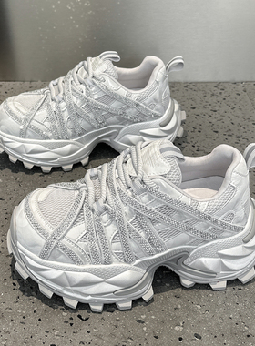 欧洲站真皮老爹鞋女厚底增高2026春季新款防滑百搭水钻运动休闲鞋