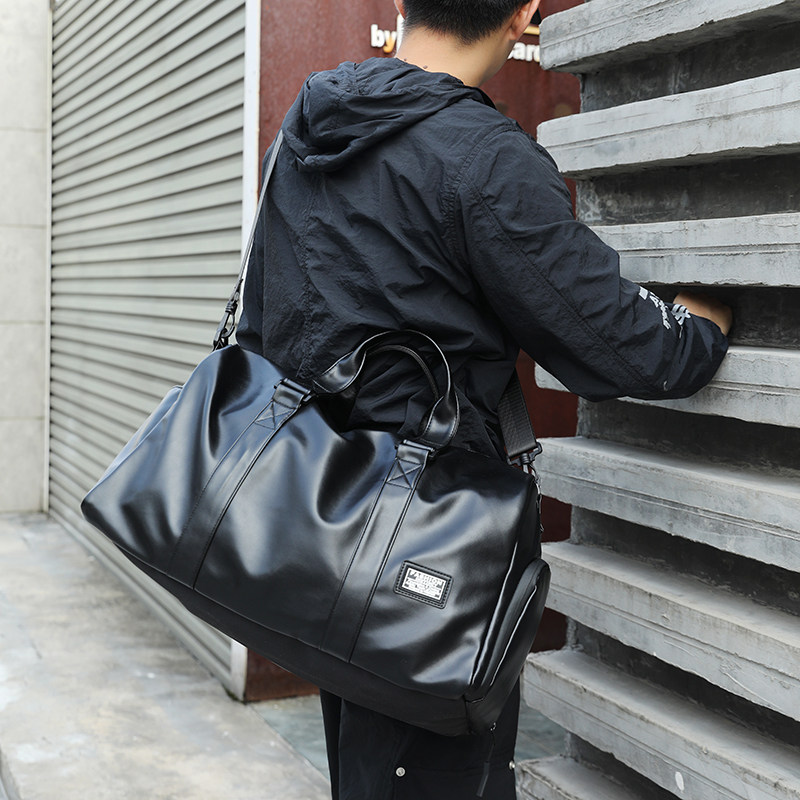 斜挎包干湿分离PU皮大容量旅行包男手提轻便健身包休闲短途行李袋