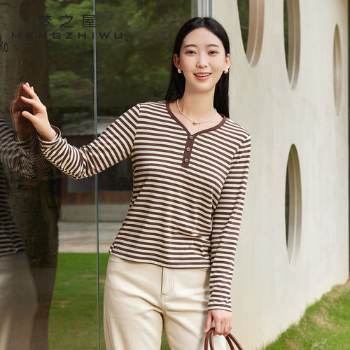 梦之屋秋季V领条纹长袖T恤女