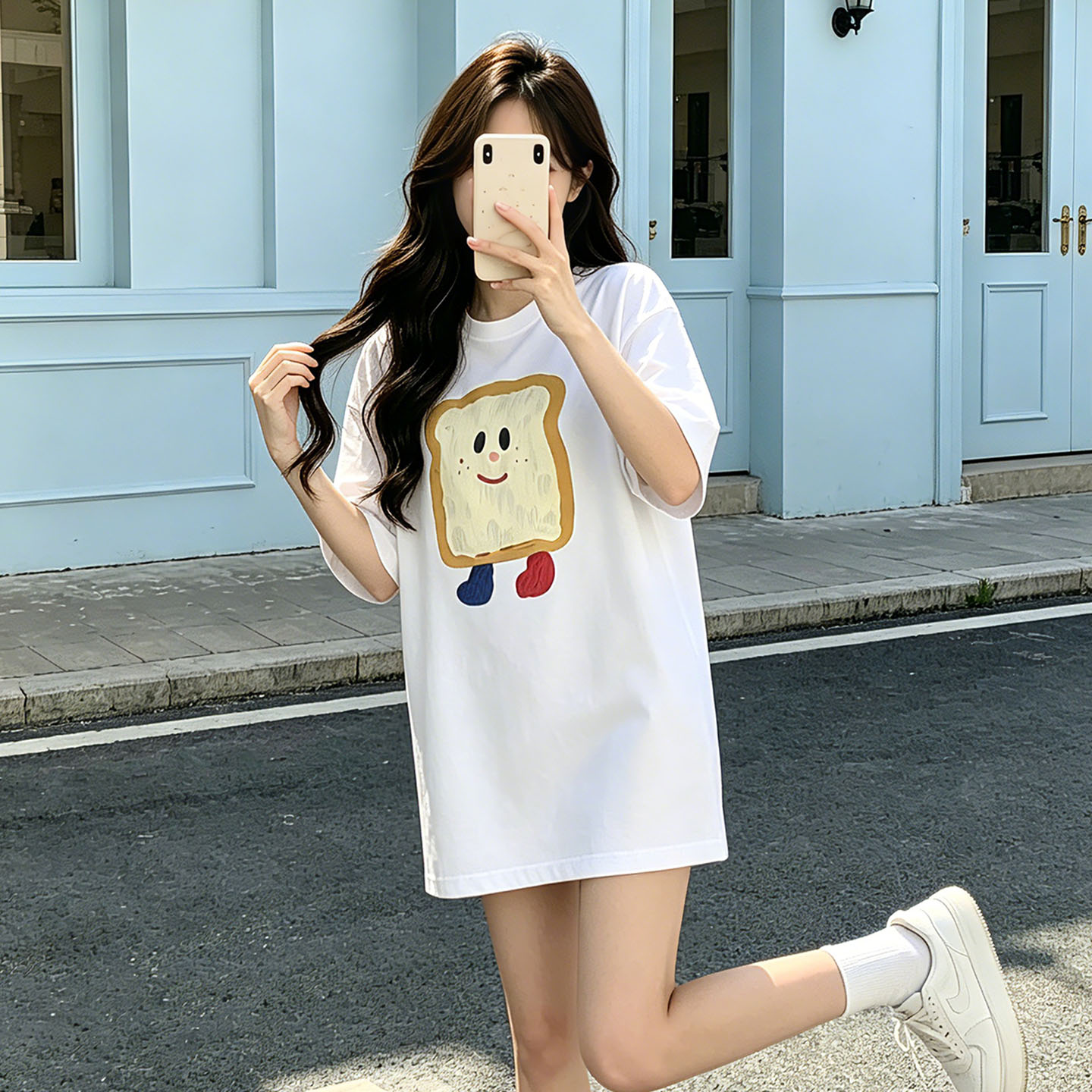 白色长款女t恤2026新款欧货超火小个子印花短袖遮屁股大版上衣潮