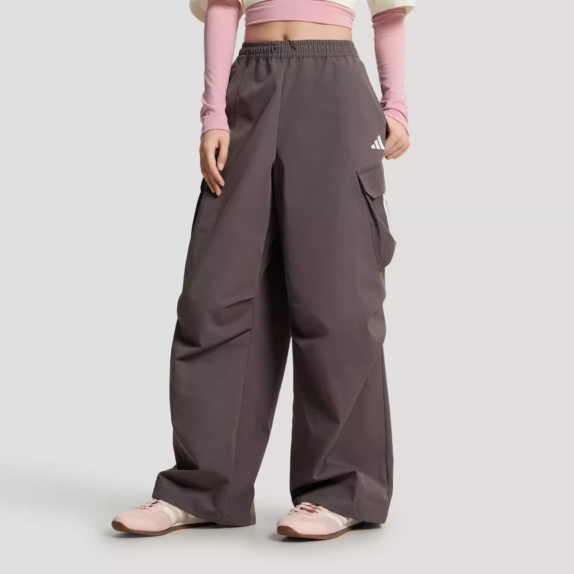 Adidas阿迪达斯正品女子工装潮流休闲长裤2026今年流行阔腿宽松裤