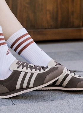 阿迪达斯男女板鞋Adidas新款低帮轻便薄底德训鞋运动休闲鞋JS1123