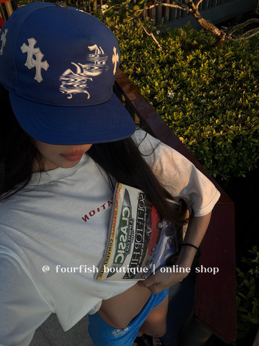 （现）小众辣妹梵文字母刺绣蓝色时髦棒球帽鸭舌帽版型好男女同款
