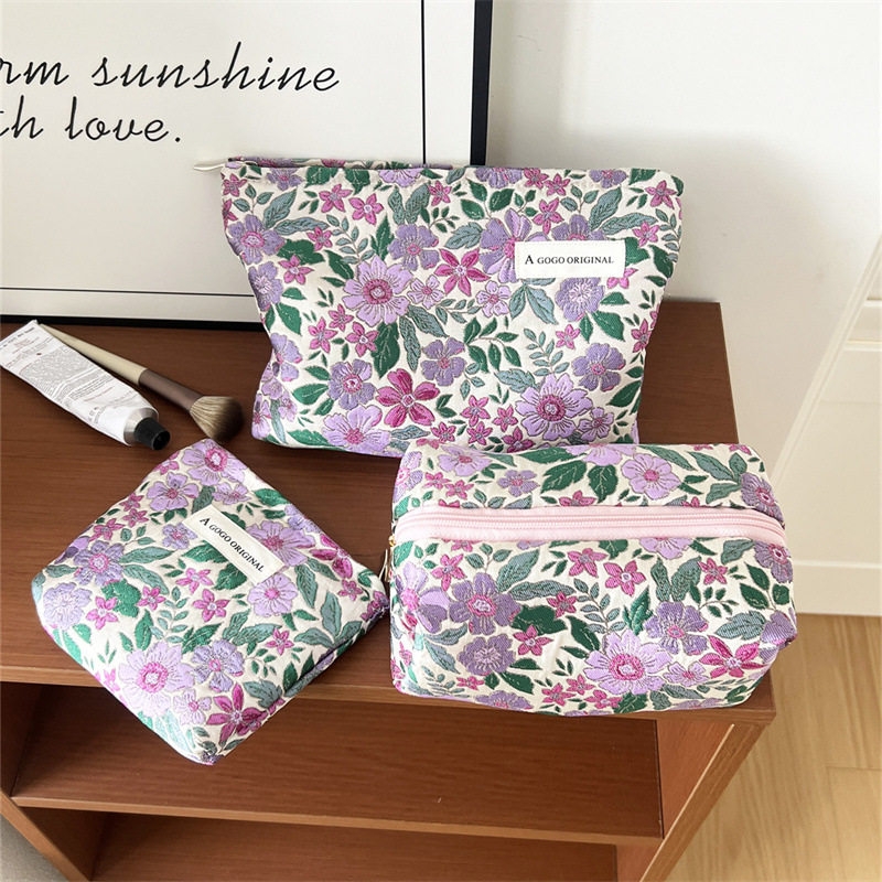 小清新紫色花朵化妆包便携布艺收纳袋笔袋钱包洗漱包内胆包手拿,箱包皮具/热销女包/男包,小方包,淘宝优惠券,粉丝福利购,淘宝优惠卷