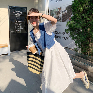 白色衬衫连衣裙套装女夏2025新款设计感牛仔马甲时尚穿搭两件套潮图片