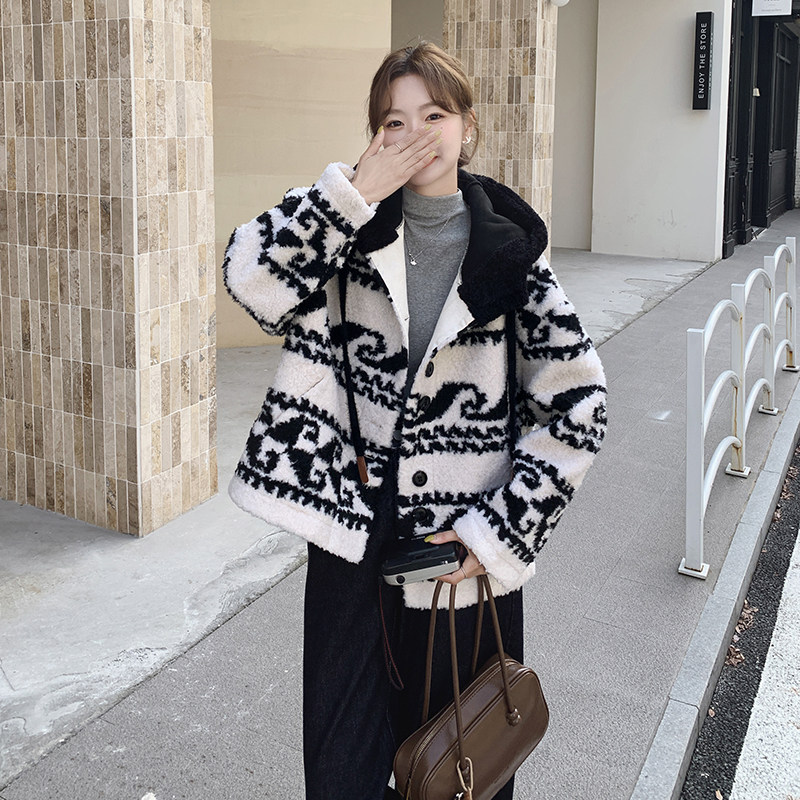 现货复古费尔岛宽松连帽羊羔毛皮毛一体外套207-213P195控278，女装皮草，卡莱