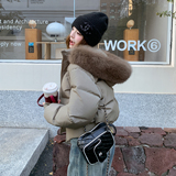 新款现货2色！90白鸭绒羽绒服207-1853P300控428，女装羽绒服，卡莱