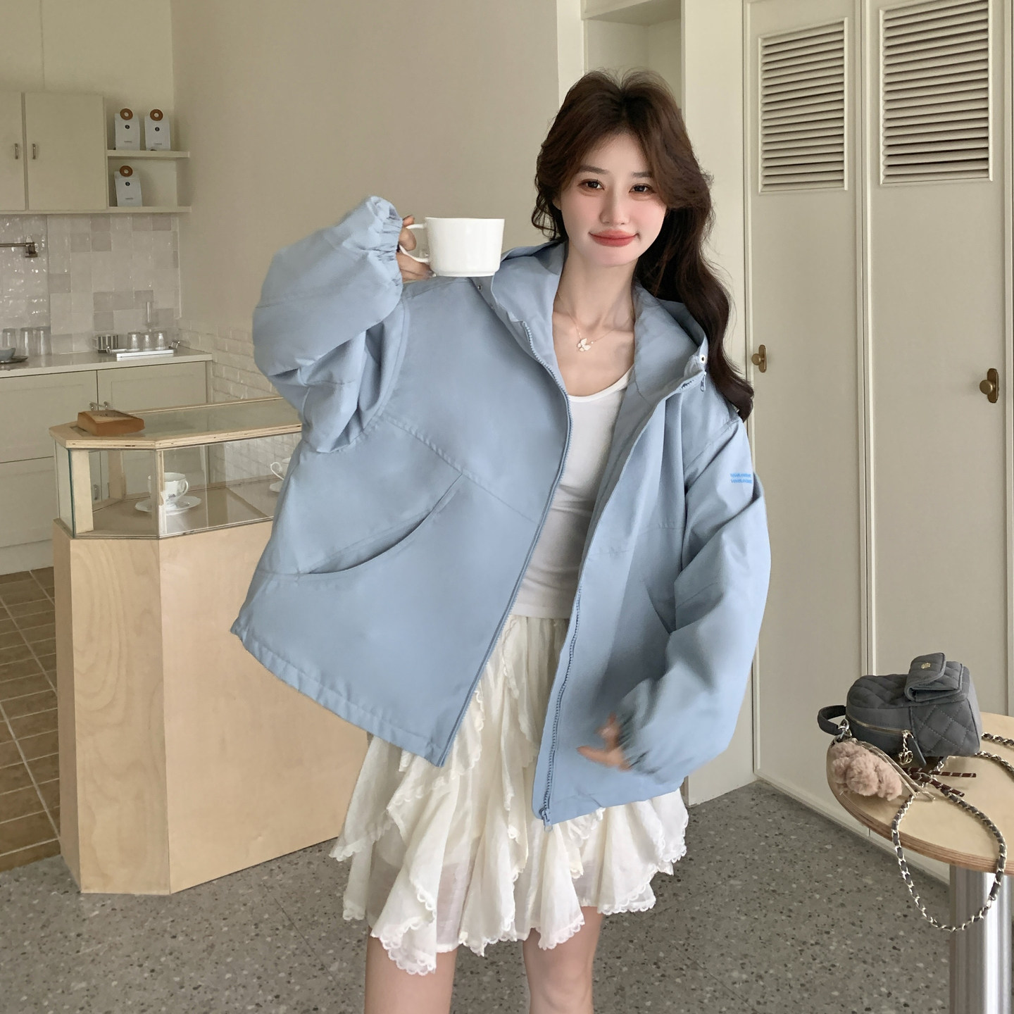【新款】连帽冲锋衣外套短款风衣207-8035P155控248,女装短外套,卡莱