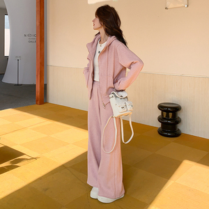 粉色休闲运动连帽卫衣女春季新款温柔系穿搭独特超好看长裤,女装运动套装,卡莱