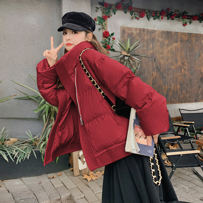 现货数据好90白鸭绒毛呢拼接短款羽绒服207-9863P275控398，女装羽绒服，卡莱