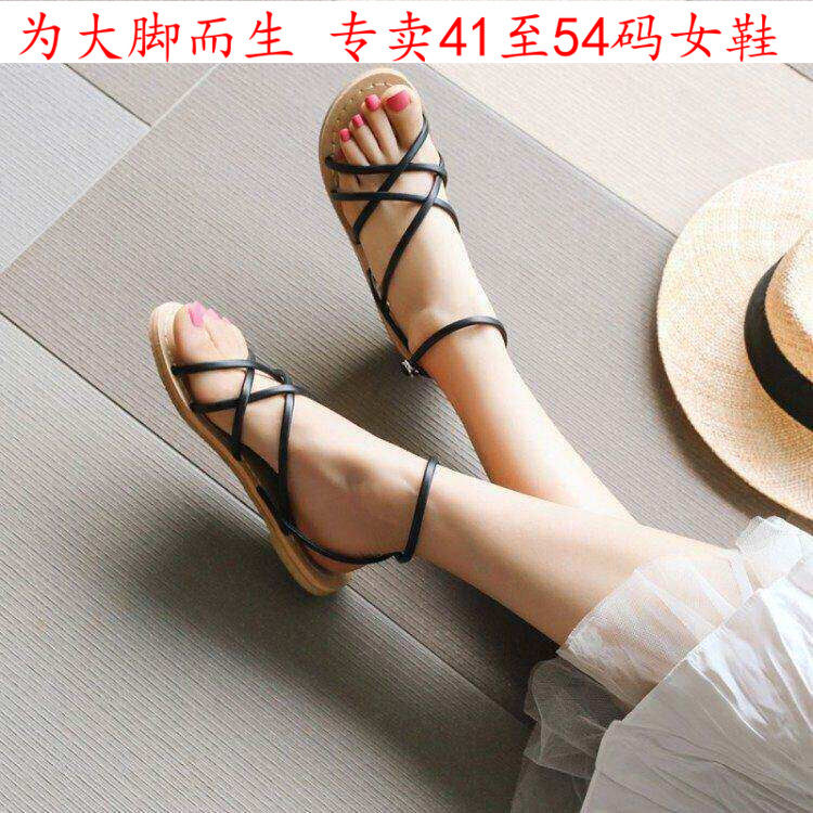 外贸黑色特大码女鞋41一46露趾平底凉鞋子43宽胖脚44皮面平跟鞋45