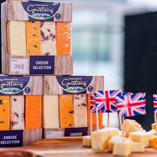 英国精选干酪320G四种切达奶酪拼盘组合蔓越莓红列斯切达芝士干酪