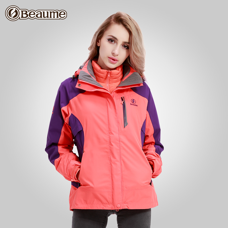 宝美羽绒内胆三合一冲锋衣