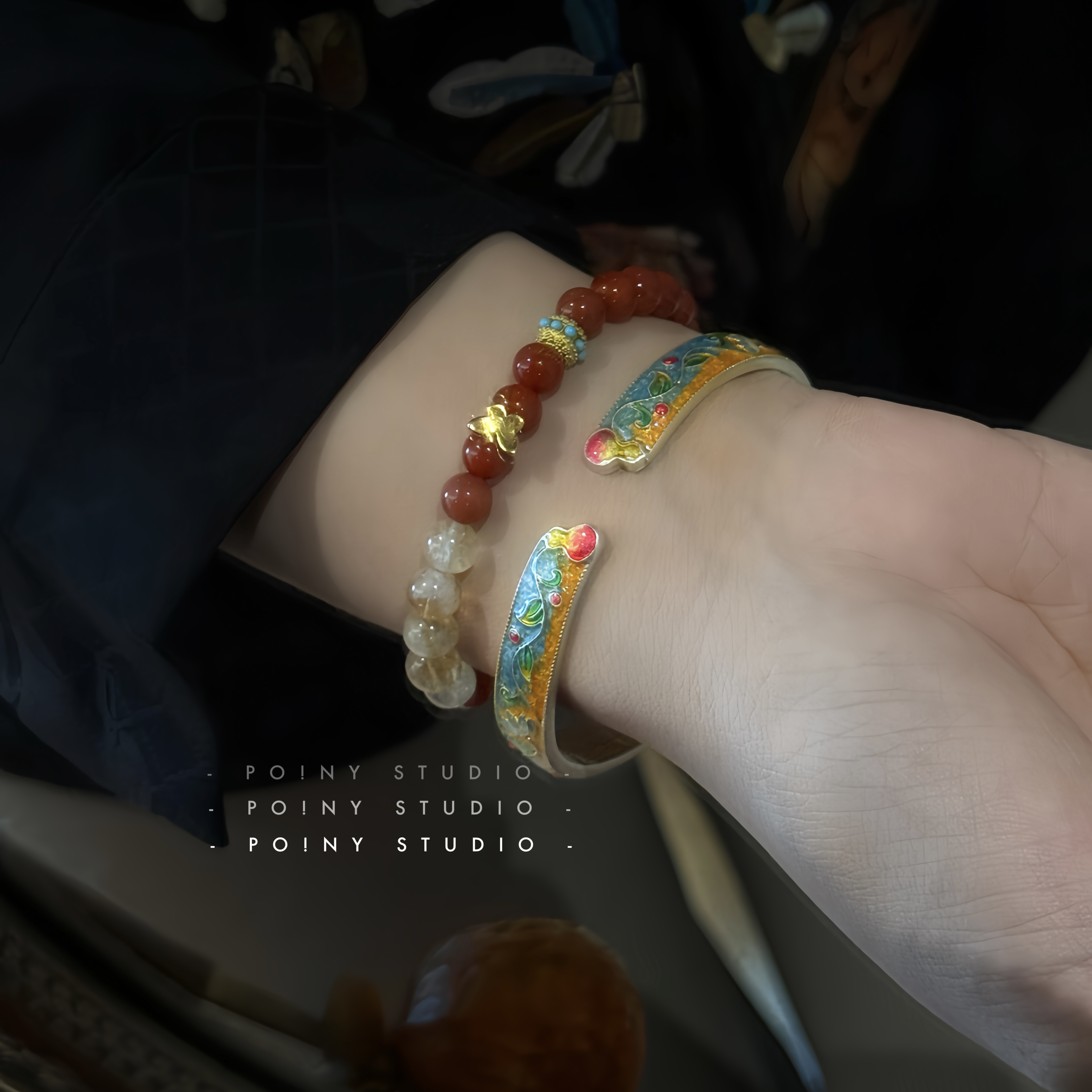 新中式珐琅彩足银手镯女开口轻奢高级感复古手串纯银手饰2025年