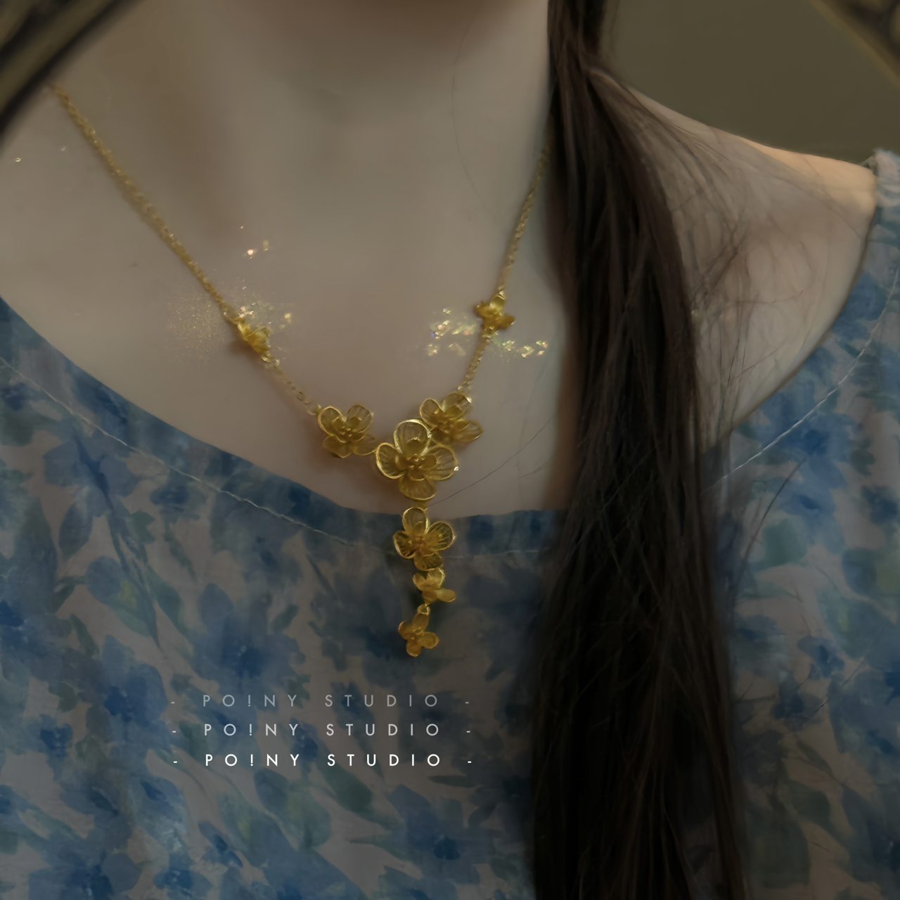 金色镂空花朵流苏项链女复古气质小众轻奢锁骨链毛衣链脖子配饰