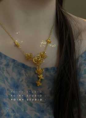 金色镂空花朵流苏项链女复古气质小众轻奢锁骨链毛衣链脖子配饰