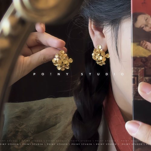 2025新款气质复古法式耳饰高级感