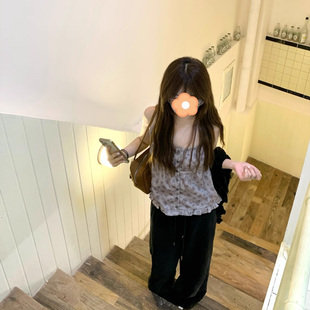 外穿女夏甜辣妹木耳边a字摆碎花宽松吊带上衣 复古清冷气质娃娃衫