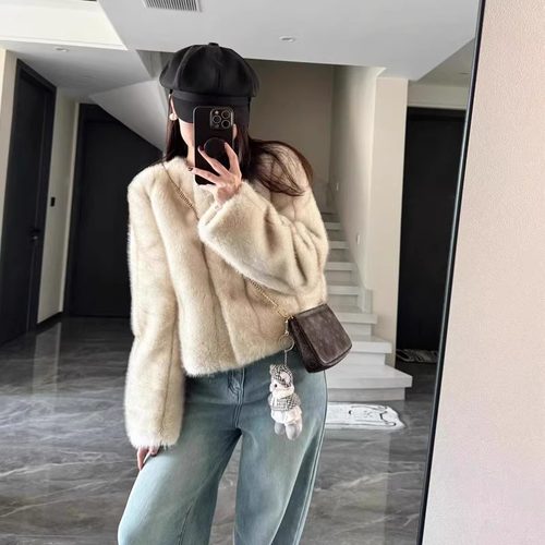 2025冬新款皮毛一体外套