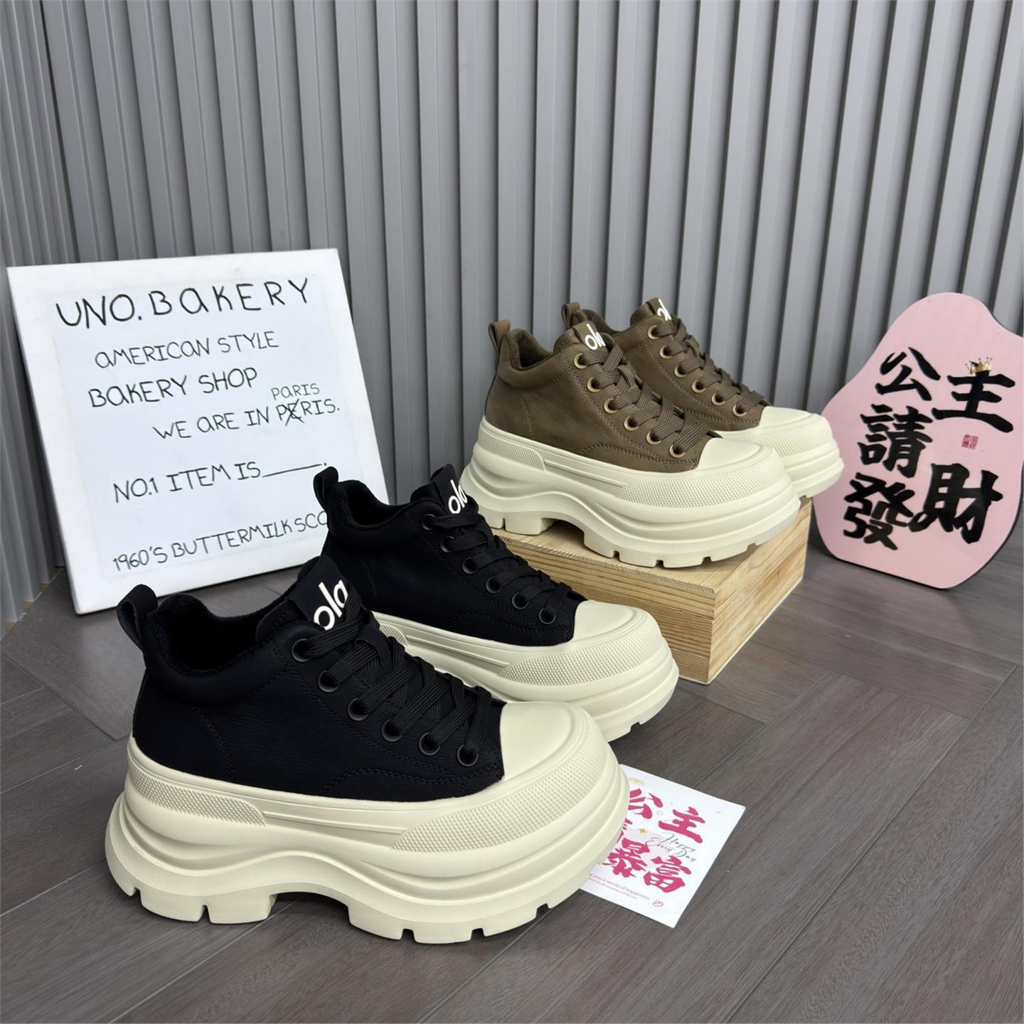 加绒松糕鞋女秋冬学院风保暖厚底