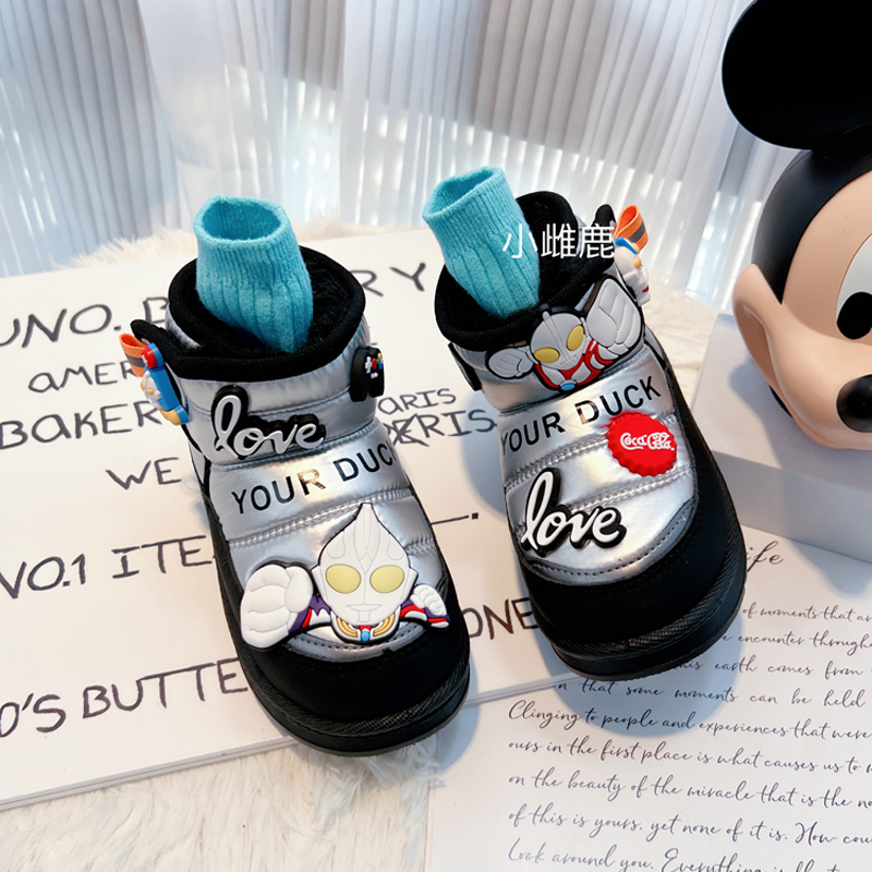 秋冬加绒加厚儿童雪地靴