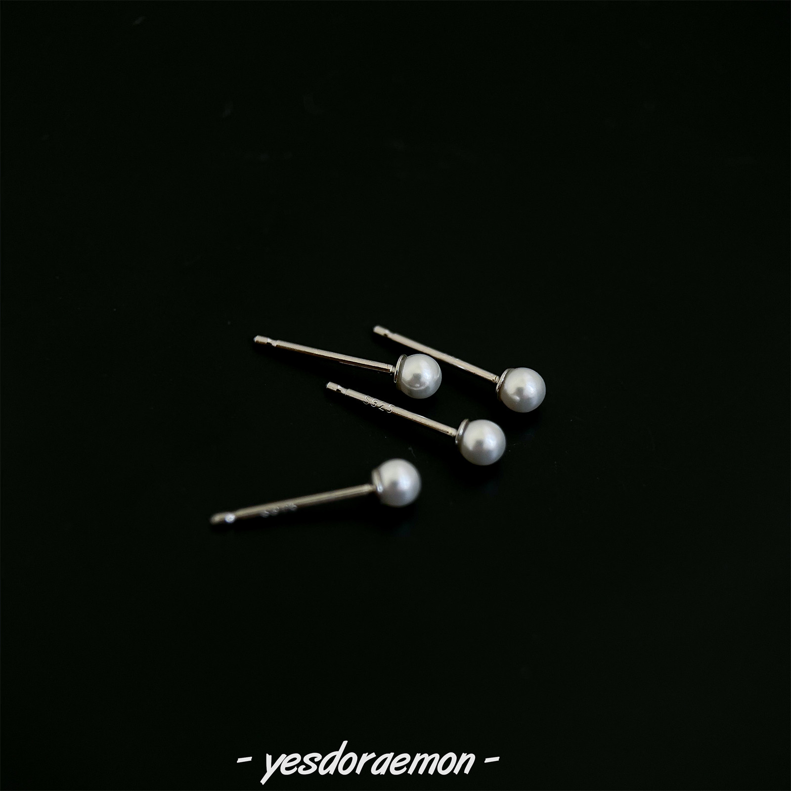 超迷你施家珍珠s925纯银耳钉